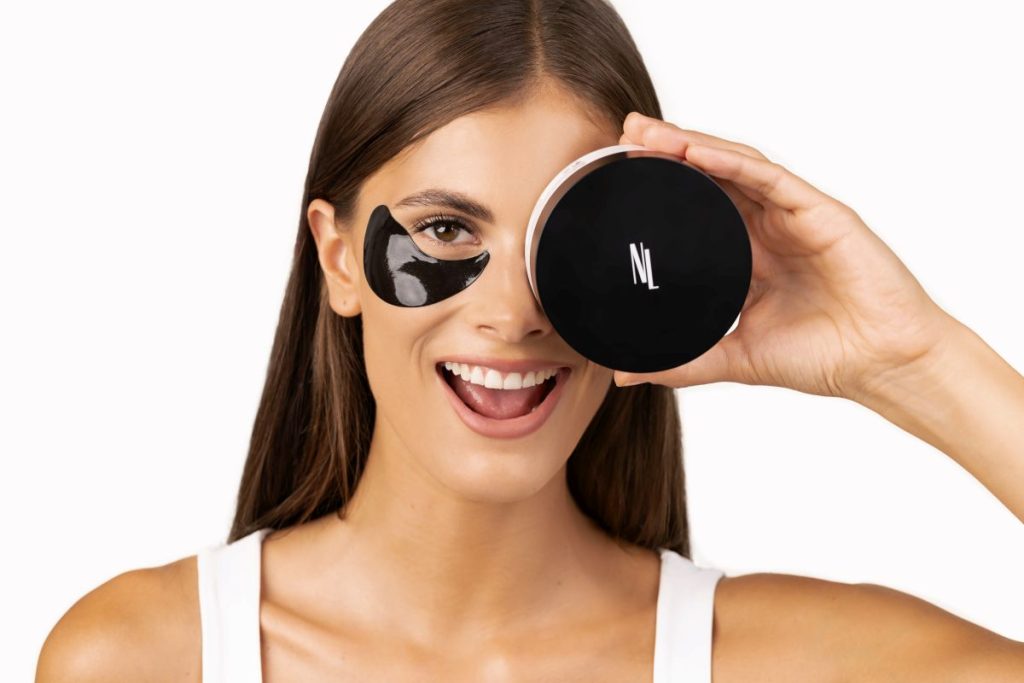 Revitaliser Instantanément les Yeux Fatigués : Le Secret Cosmétique des Nanolash Collagen Eye Patches